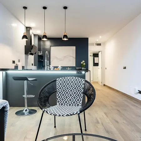 Apartamento Holy 1 * Малага